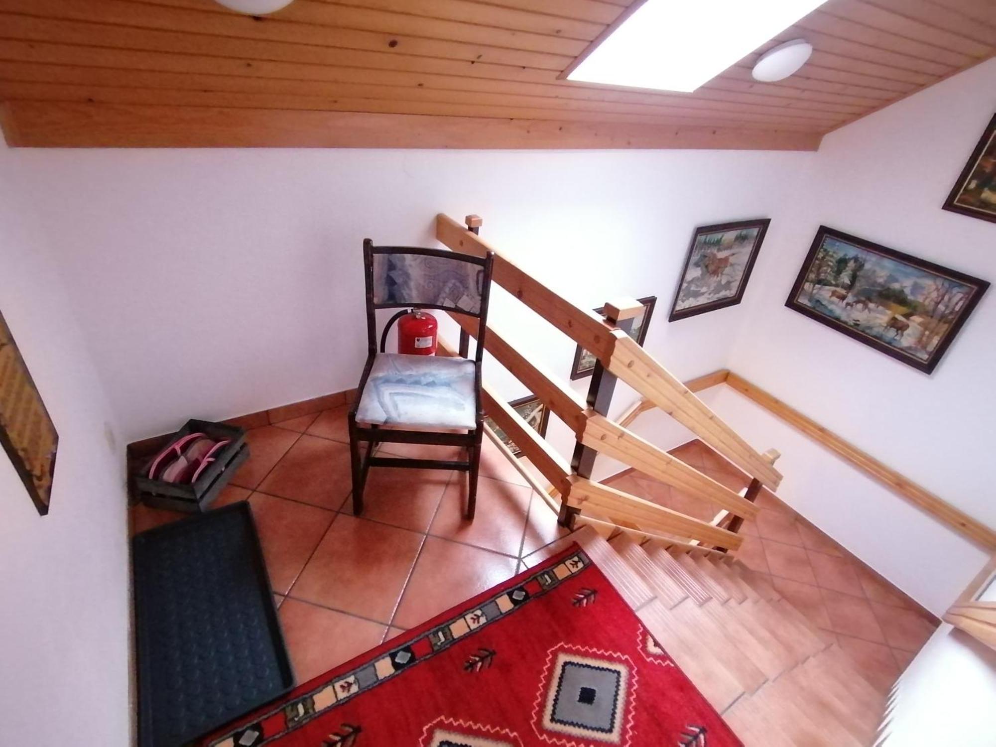 Apartma Cvrsta Trojka Jesenice Buitenkant foto