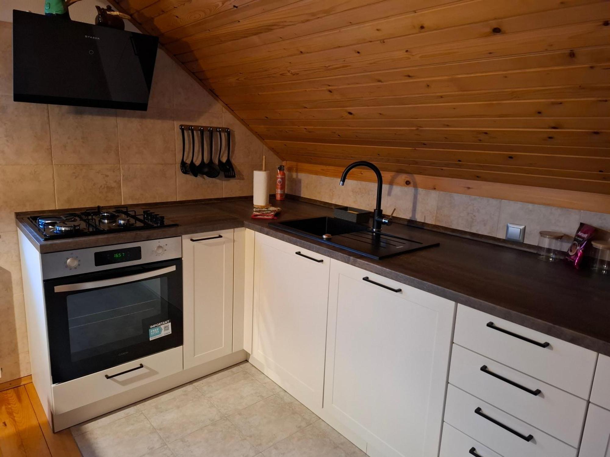 Apartma Cvrsta Trojka Jesenice Buitenkant foto